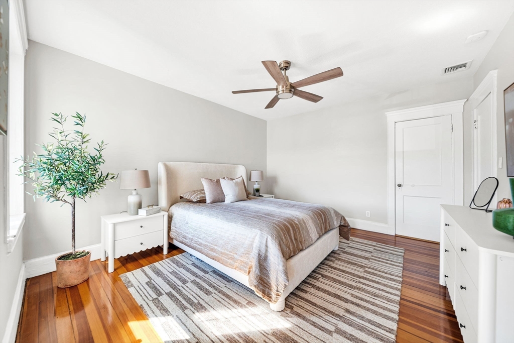 50 Lancaster Ter # 4