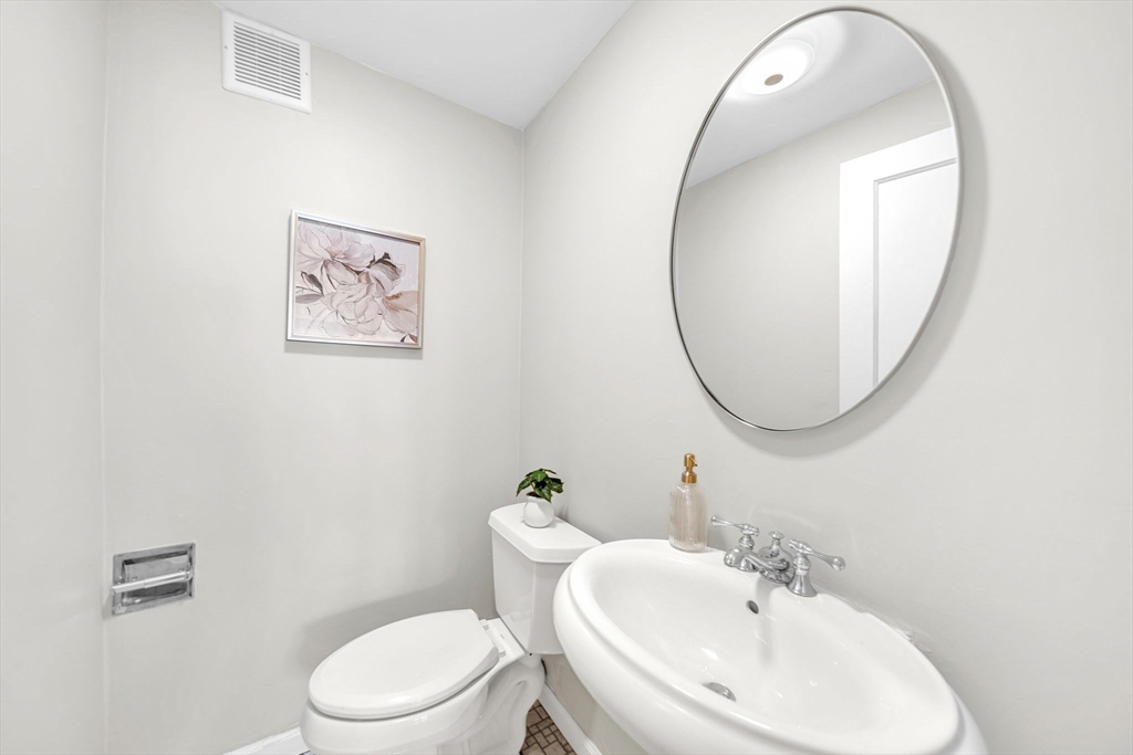 50 Lancaster Ter # 4