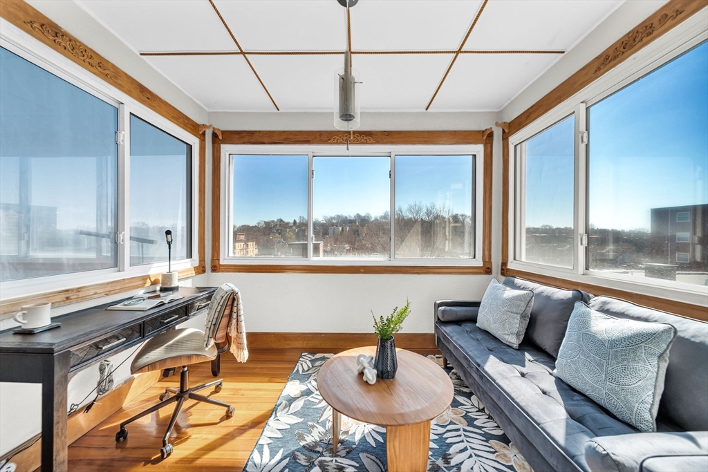 50 Lancaster Ter # 4