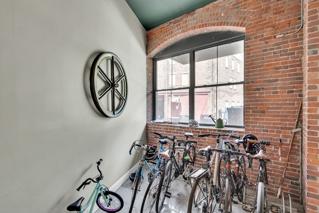 172-178 Green Street # 12