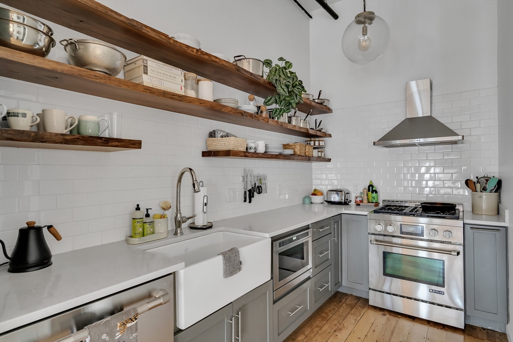 172-178 Green Street # 12