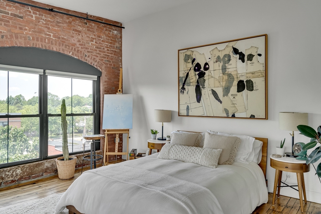 172-178 Green Street # 12