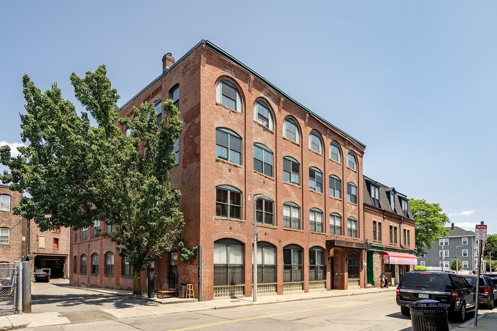 172-178 Green Street # 12