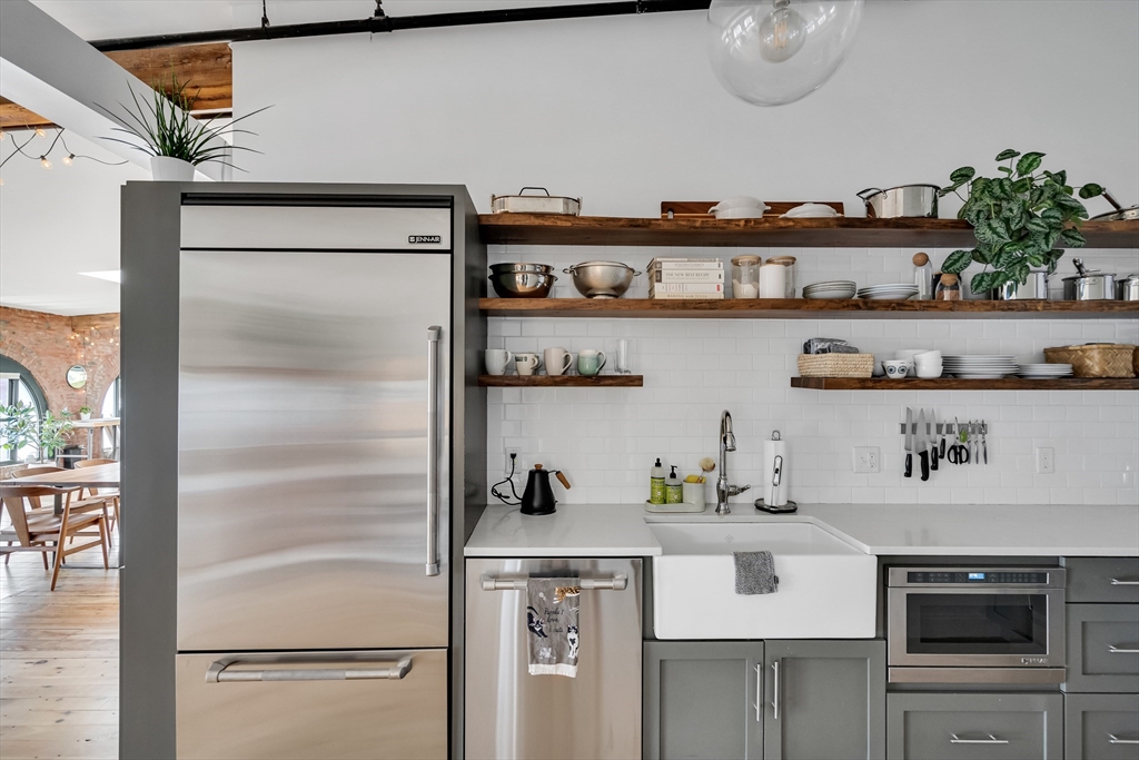 172-178 Green Street # 12