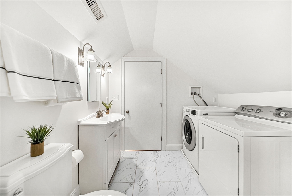 38 Lafayette St # 38