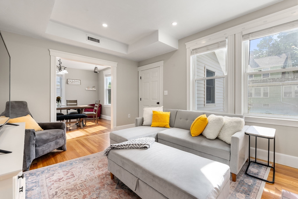 7 Harriet Ave # 7