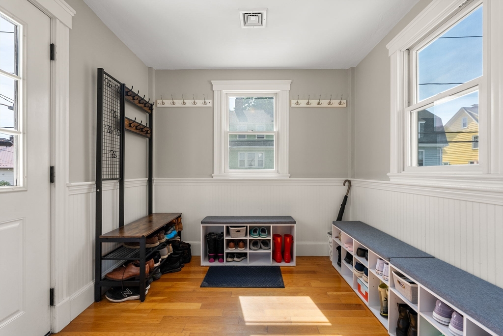 7 Harriet Ave # 7