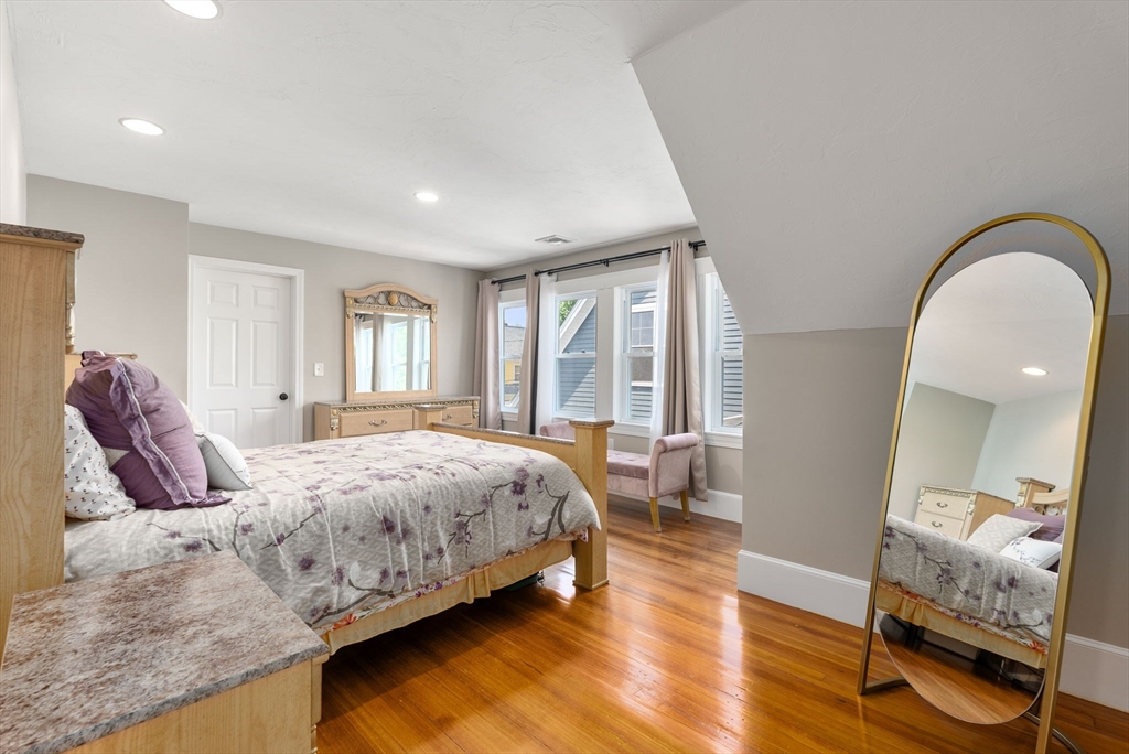 7 Harriet Ave # 7