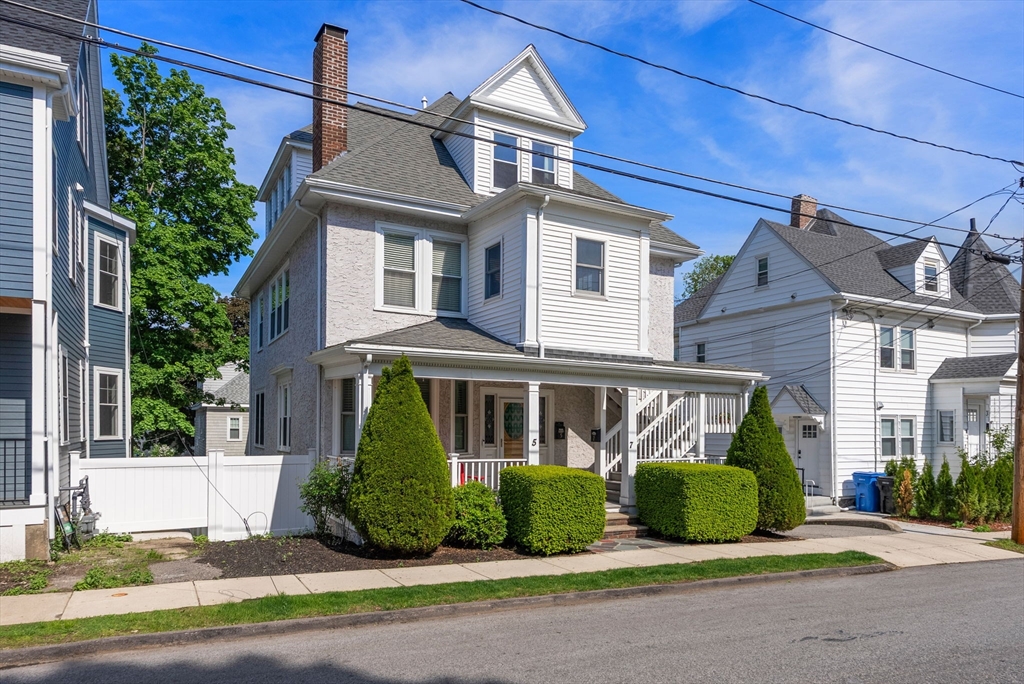 7 Harriet Ave # 7