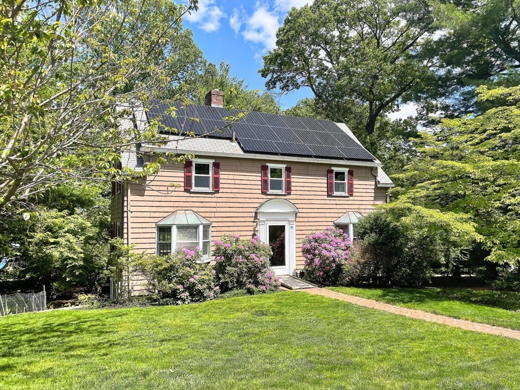 37 Emerson Rd