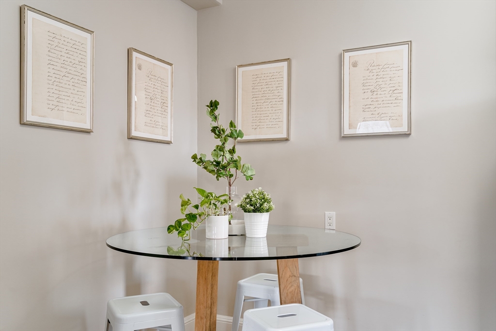 16 Chauncy Street # 35