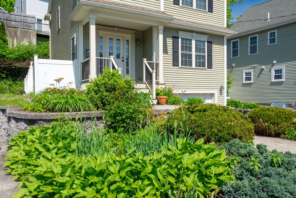 99 Princeton Ave