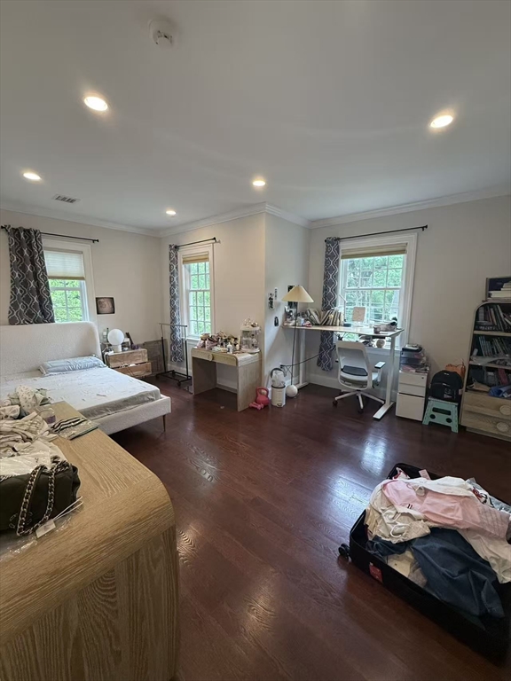 15 Cedar Rd