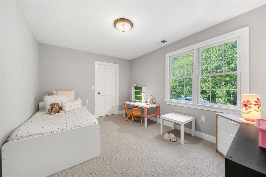 1125 Burroughs Rd