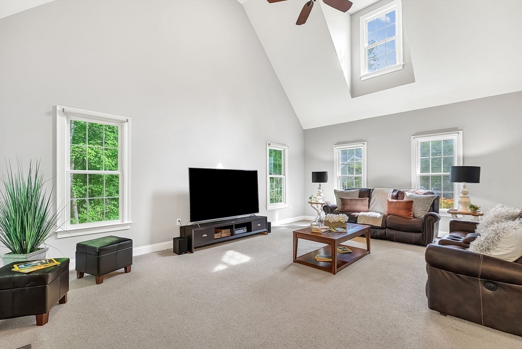 1125 Burroughs Rd