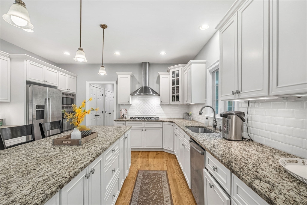 1125 Burroughs Rd