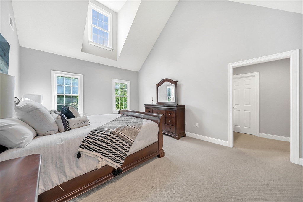 1125 Burroughs Rd