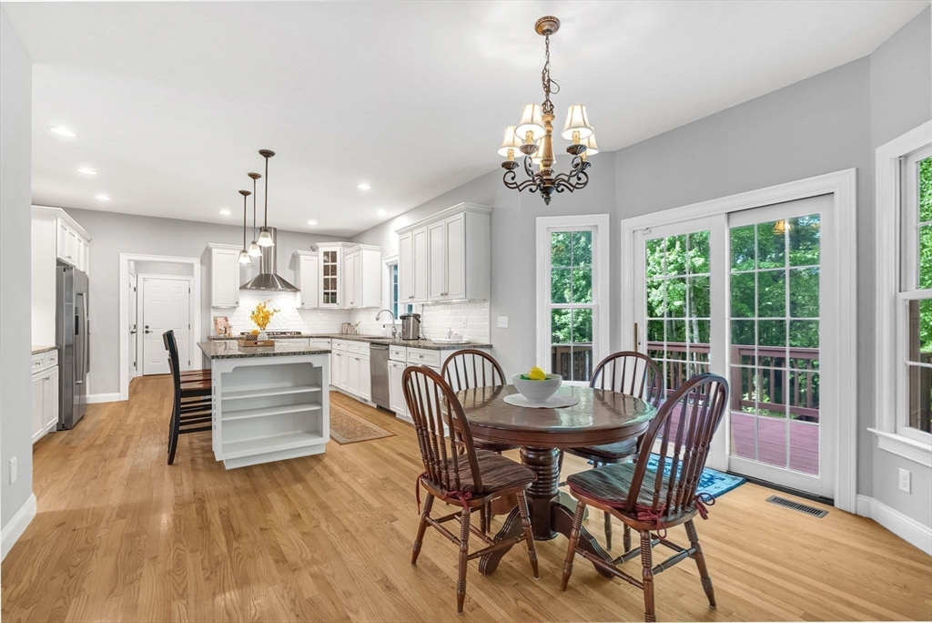 1125 Burroughs Rd