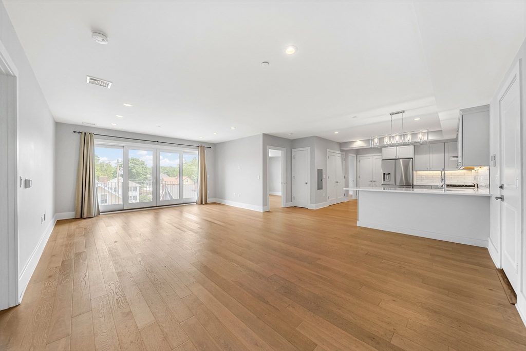 11 Oak Grove Ter # 402