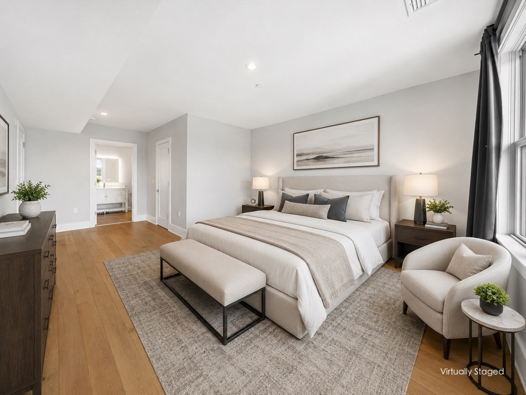 11 Oak Grove Ter # 402
