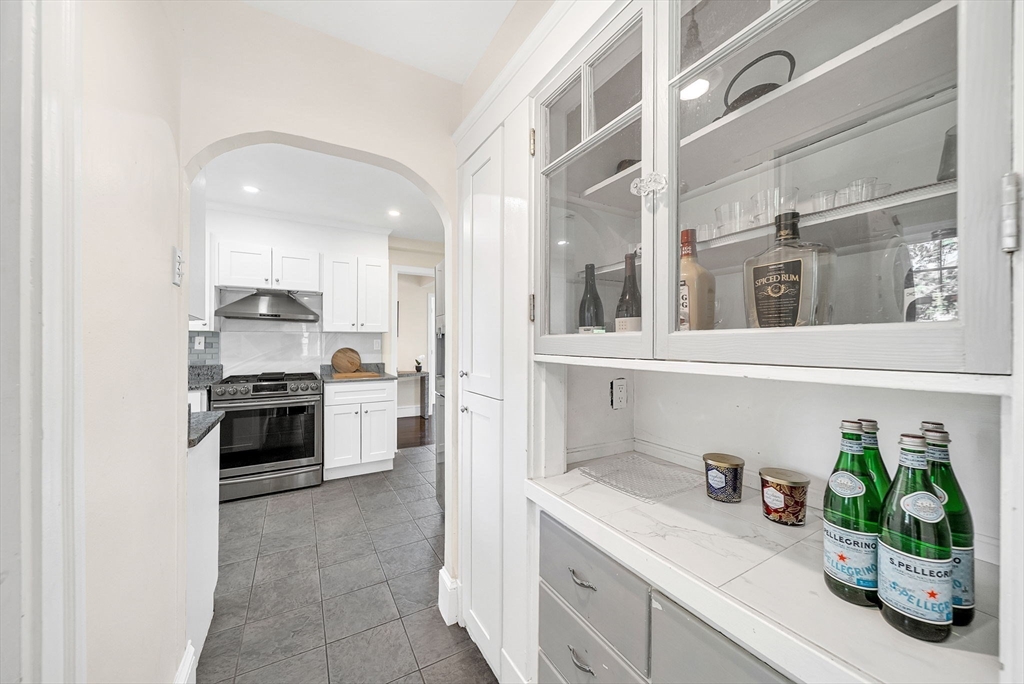 15 Noble St # 15