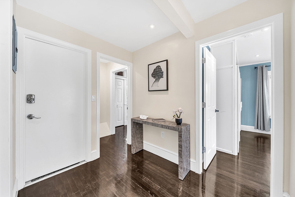 15 Noble St # 15