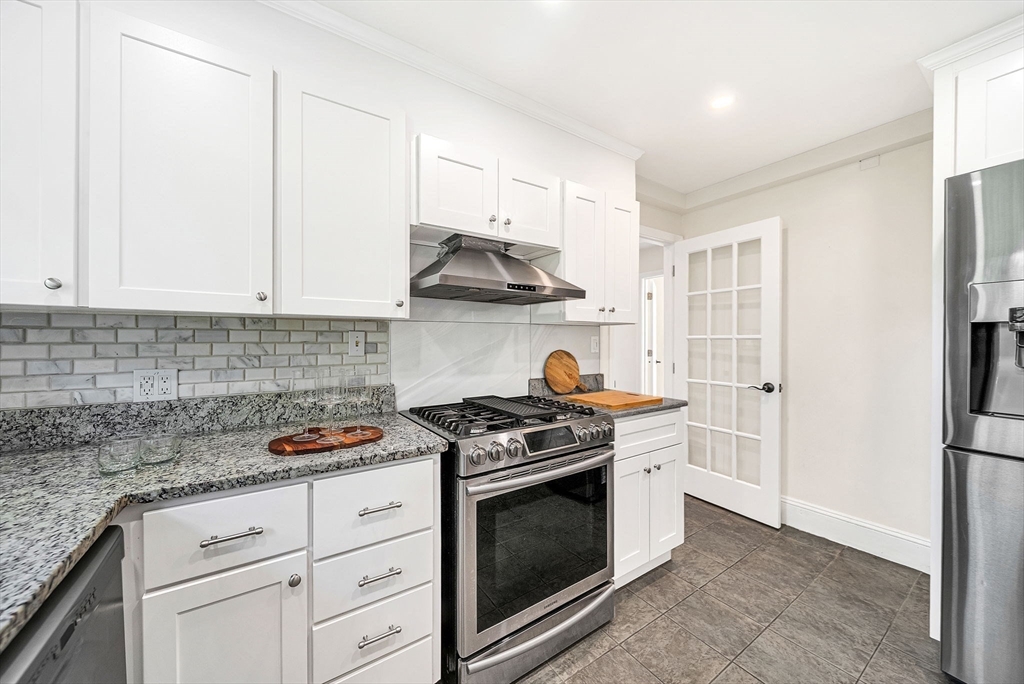 15 Noble St # 15