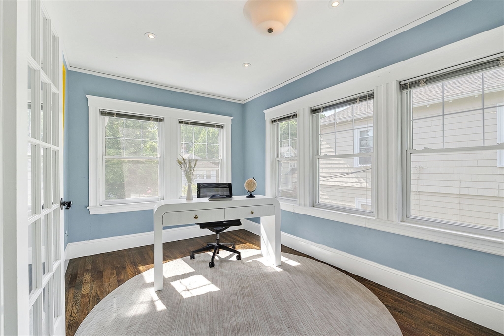 15 Noble St # 15