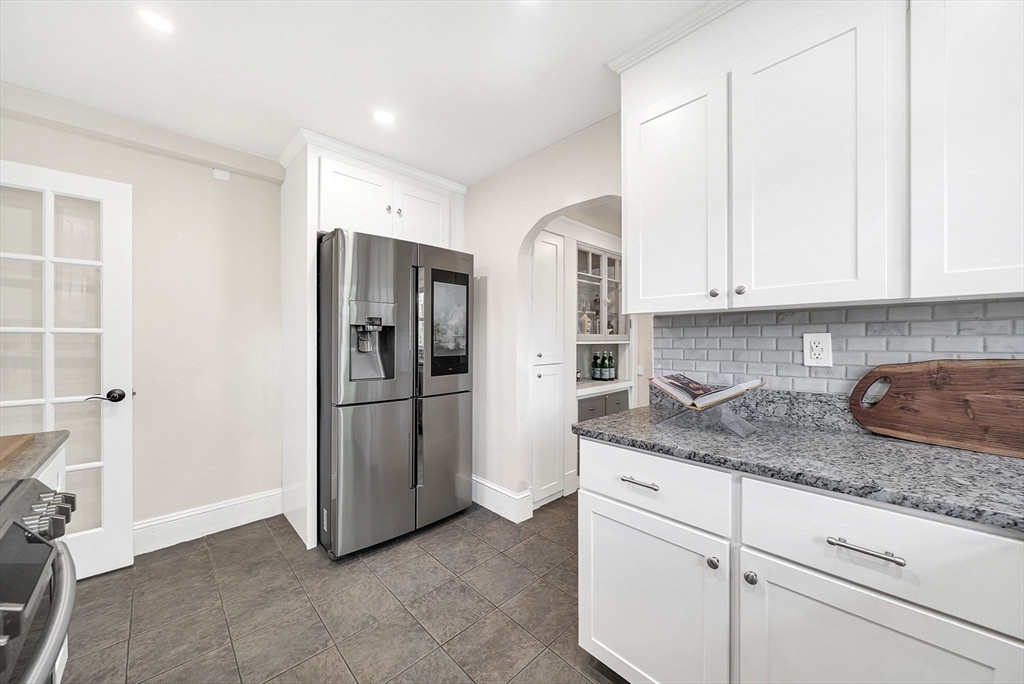 15 Noble St # 15