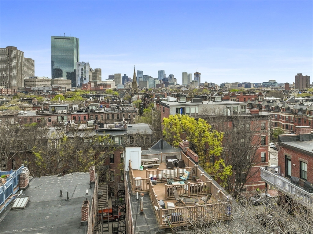 2-A Wellington St # 2