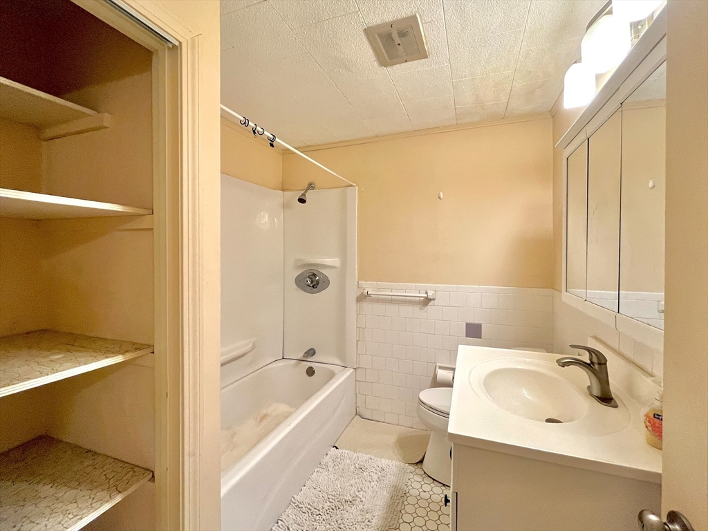 5 Cass St # 1