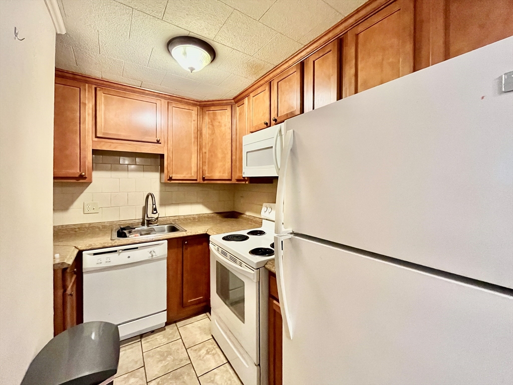 5 Cass St # 1
