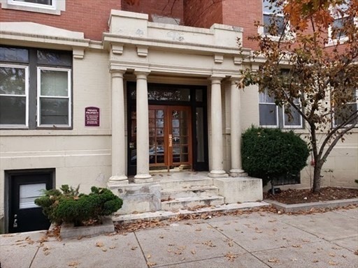 1307 Commonwealth Ave # 7