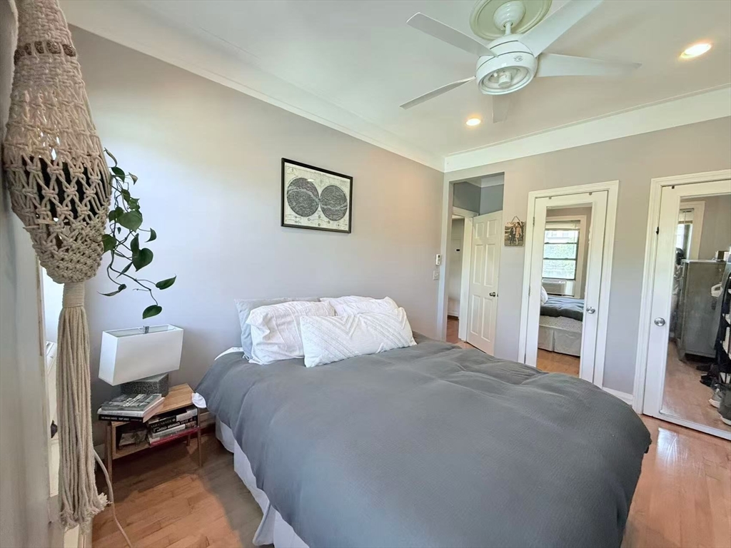 1880 Commonwealth Ave # 5