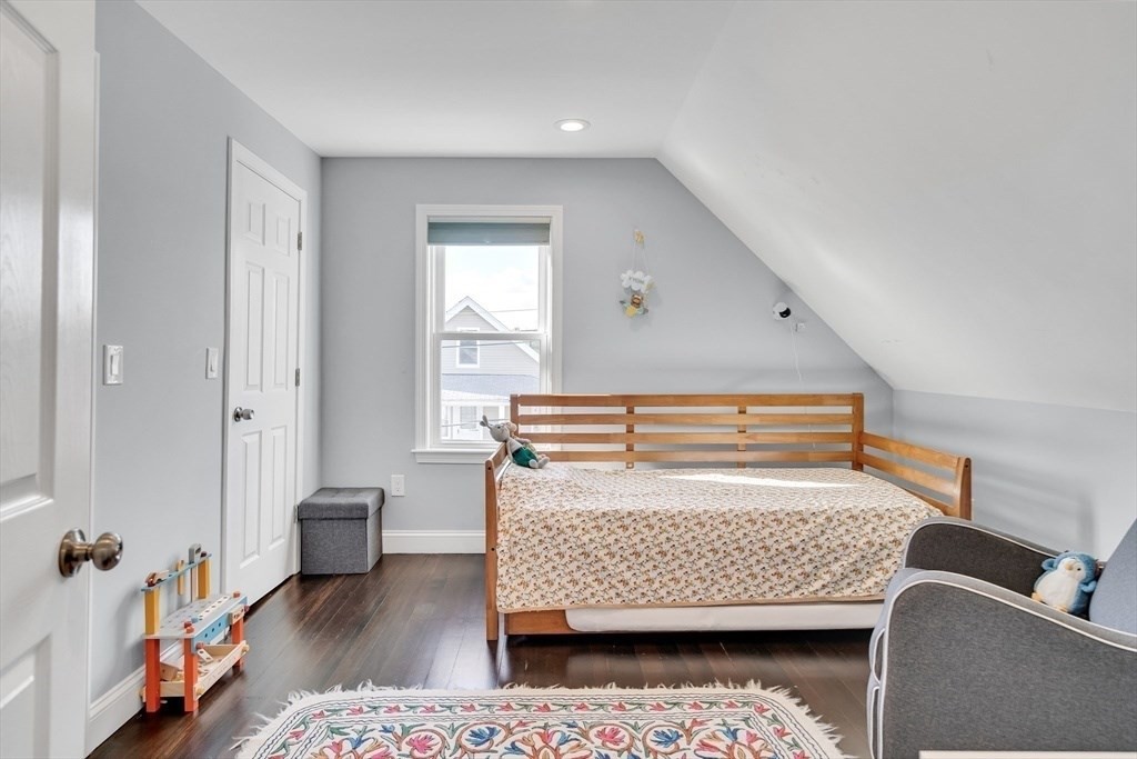 11 Lexington St # 11