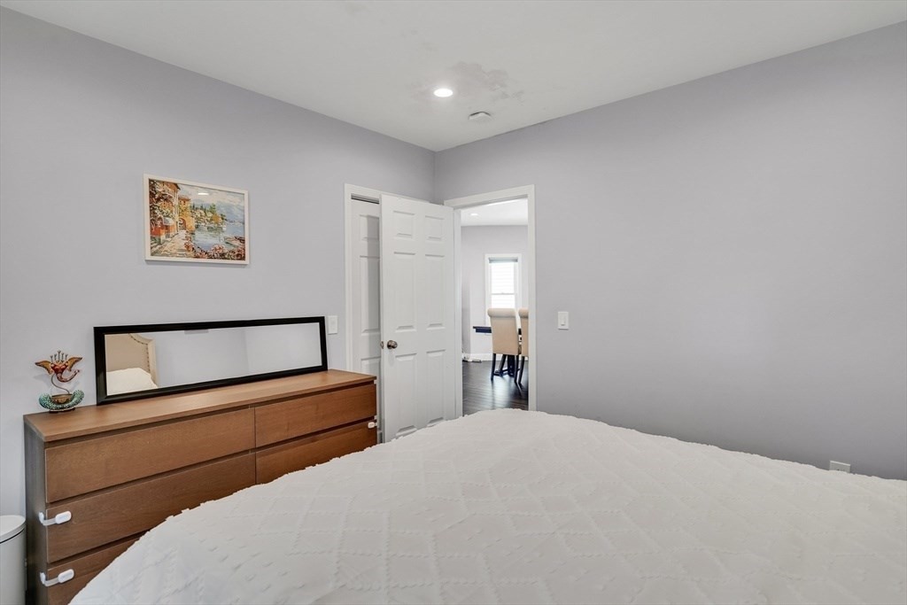 11 Lexington St # 11