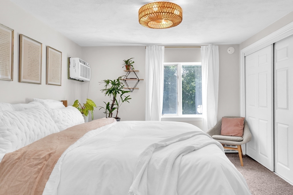 33 Lodgen Court # 1F