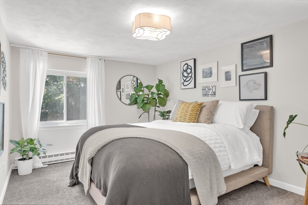 33 Lodgen Court # 1F