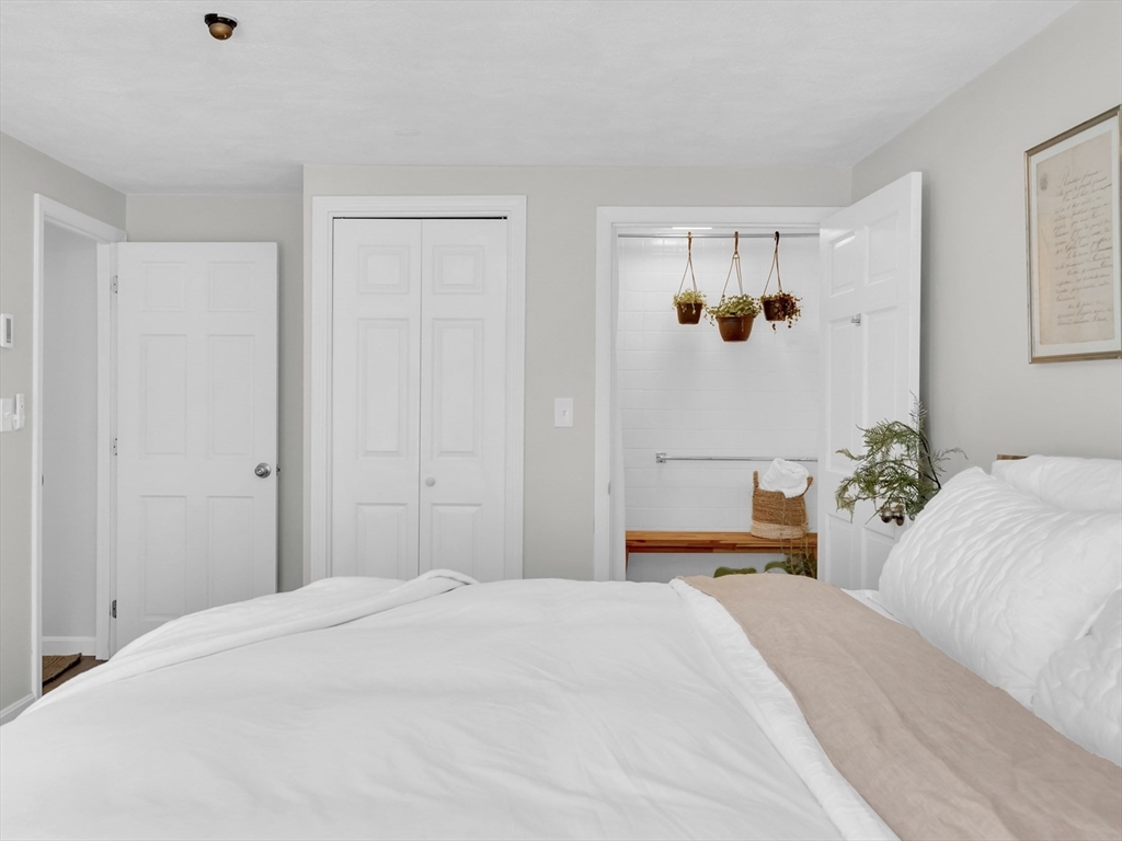 33 Lodgen Court # 1F
