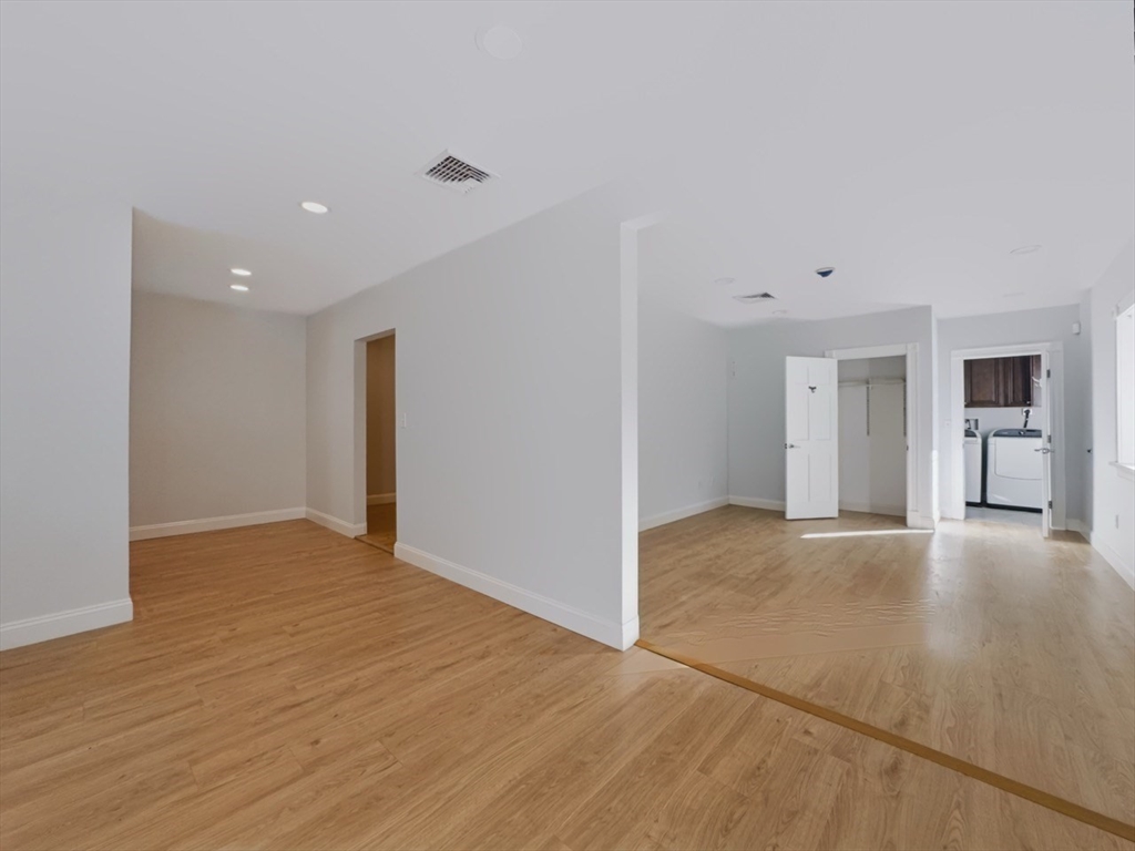 206 Turnpike Rd