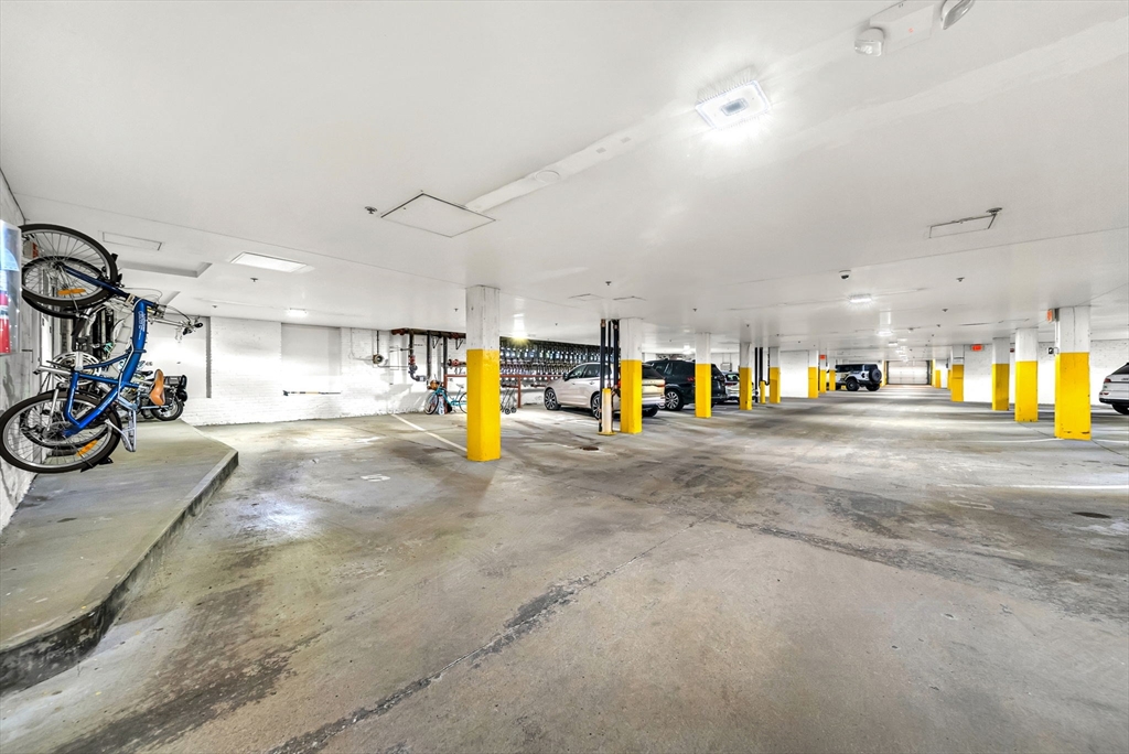 21 Wormwood St # 620