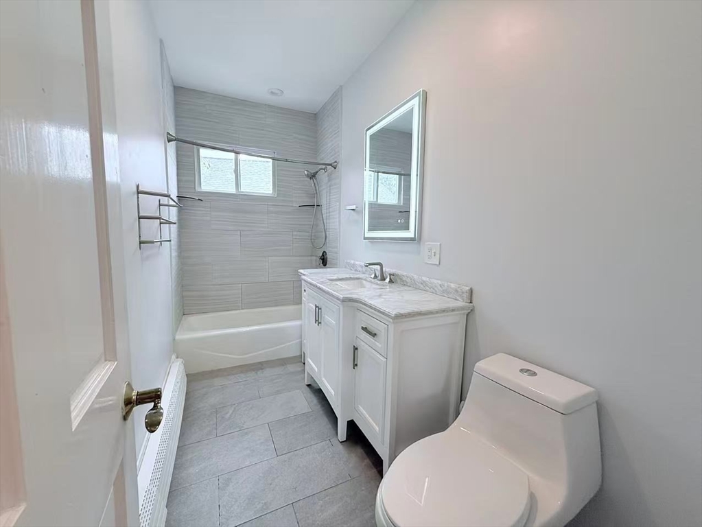 36 Fountain Ave # 2