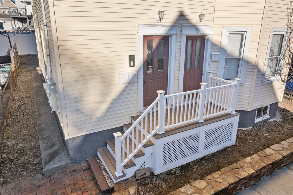 36 Fountain Ave # 2
