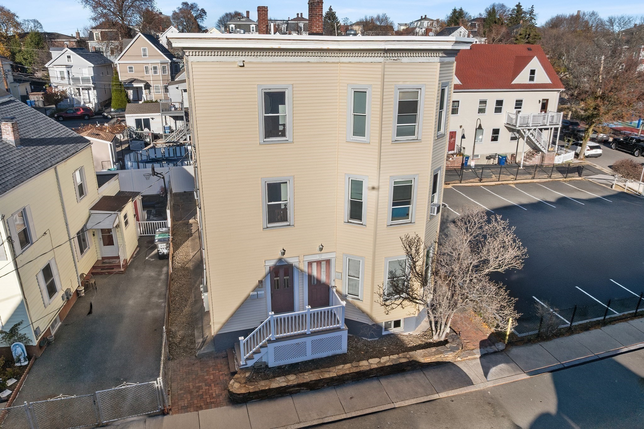 36 Fountain Ave # 2
