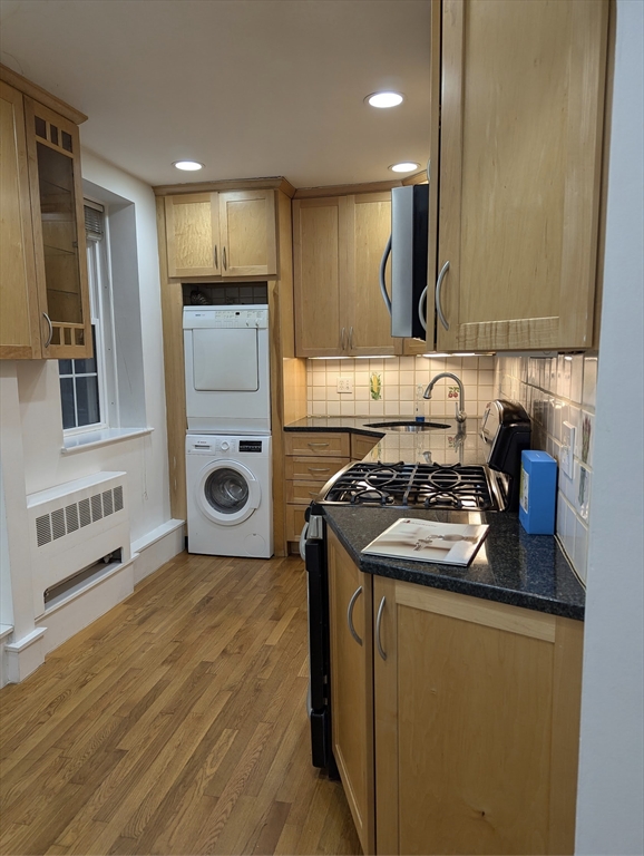 37 Commonwealth Ave # 11
