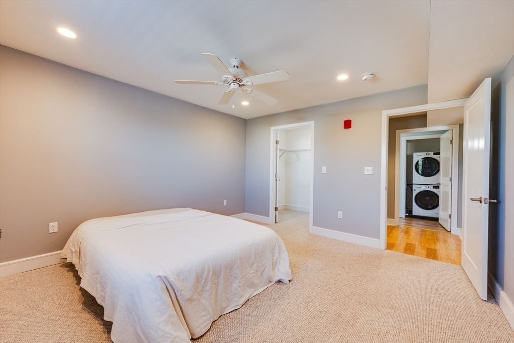770 Washington Ave # 202