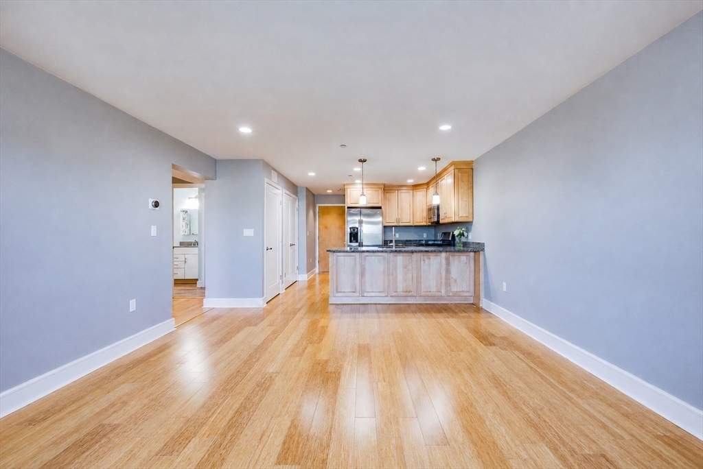 770 Washington Ave # 202