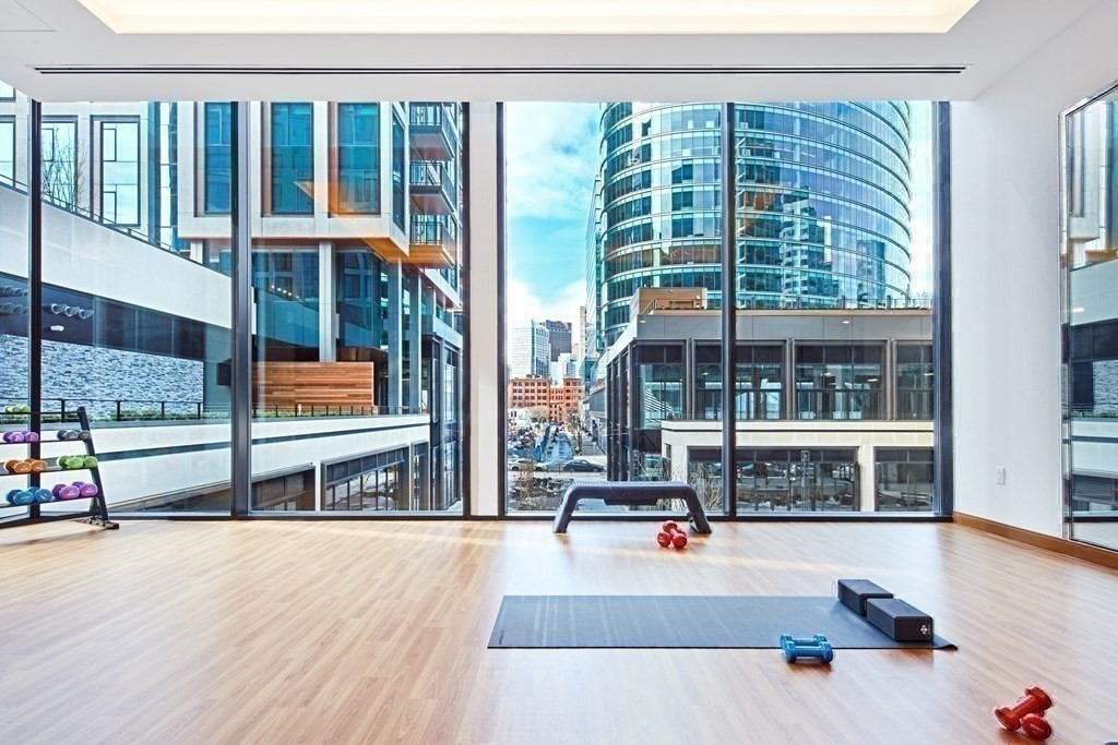 133 Seaport Blvd # 919