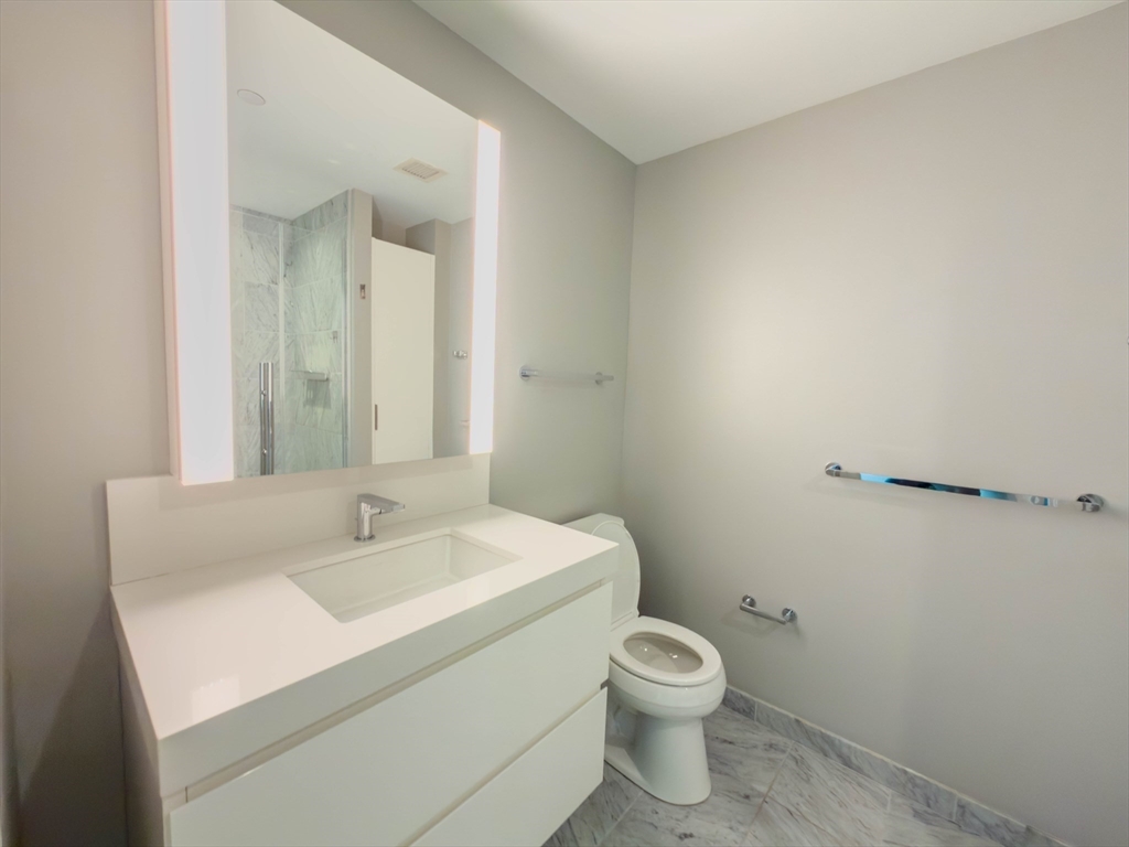 133 Seaport Blvd # 919