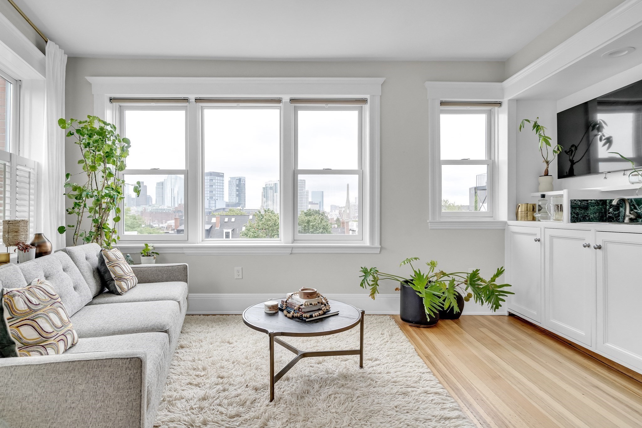64 Chestnut Street # 4
